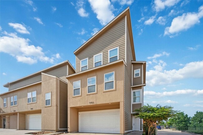 Building Photo - 5402 Jonathan Ln