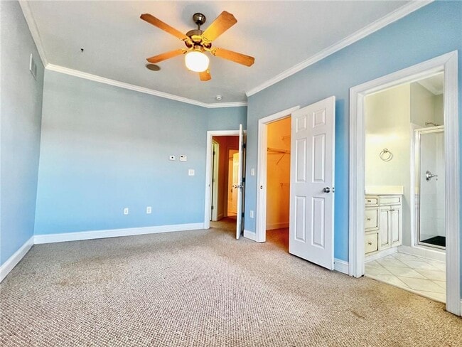 Building Photo - 312 Carlyle Park Dr