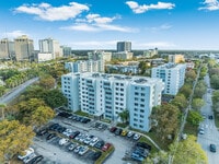 Building Photo - 9143 SW 77th Ave