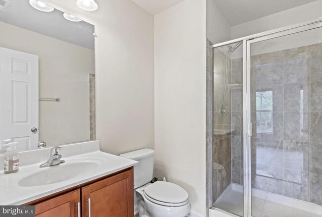 Building Photo - 9653 Pullman Pl