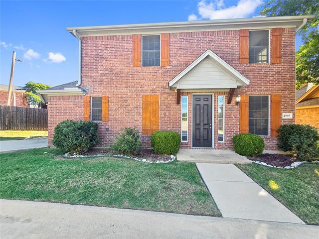 Primary Photo - 4905 Ridglea Hills Ct