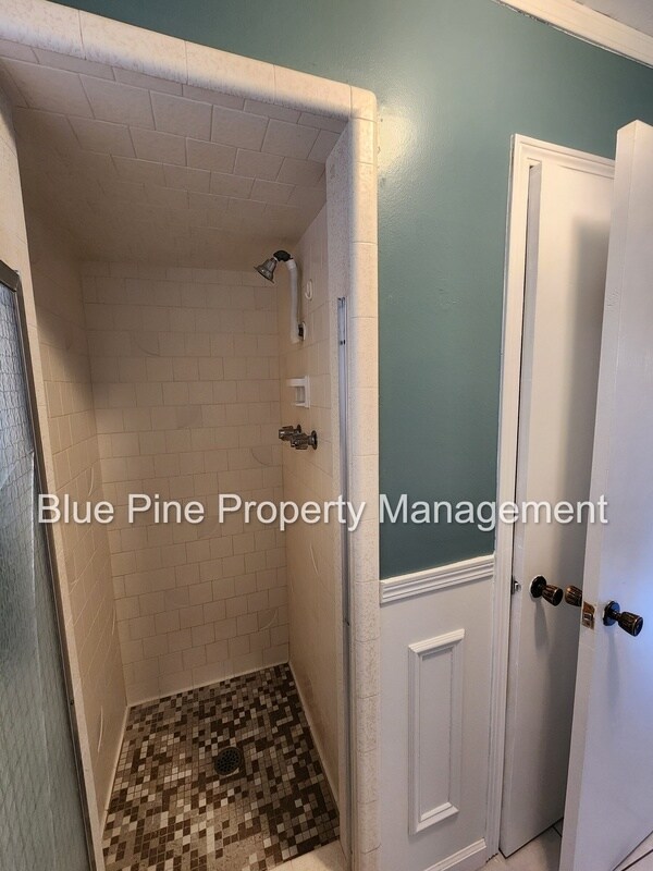 Building Photo - 1545 12th St