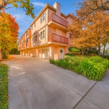 Building Photo - 734 Chestnut St