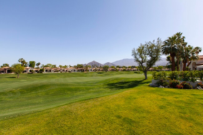 Building Photo - 48550 Capistrano Way