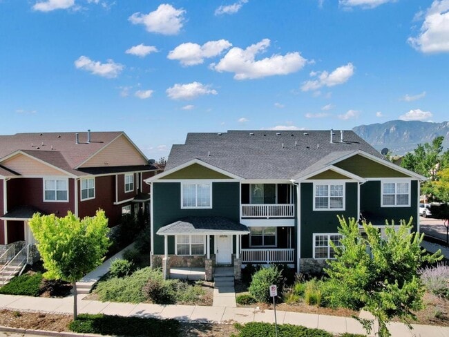 Building Photo - 1577 Monterey Rd