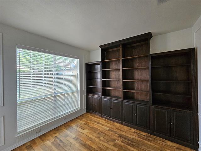 Building Photo - 3429 Camden Dr