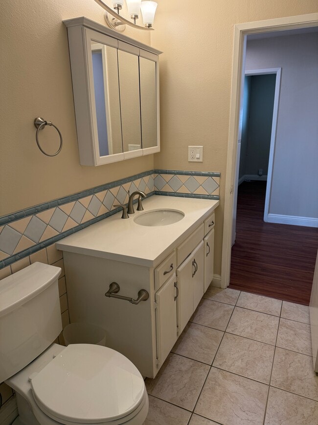 Building Photo - 2777 N Galley St