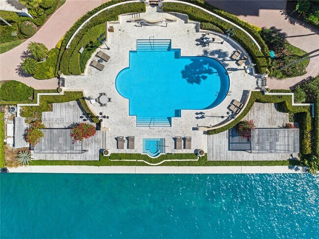 Building Photo - 5242 Fisher Island Dr