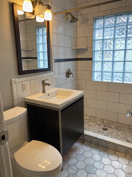 Building Photo - 5311 Crittenden Ave