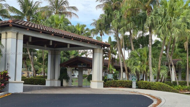 Building Photo - 7392 NW 112th Ct