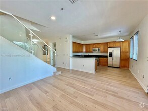 Building Photo - 3 br, 2.5 bath Condo - 3020 NW 125th Ave A...