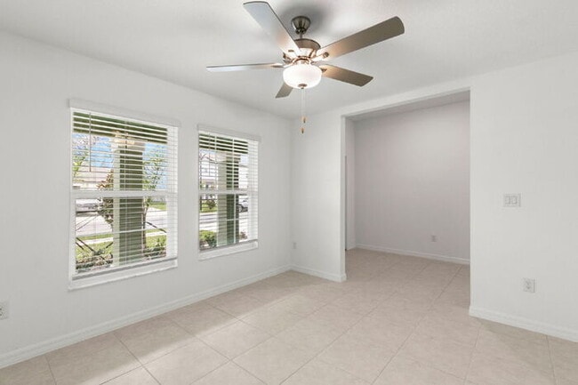 Building Photo - LIKE NEW Home For Rent in North Park Isle!