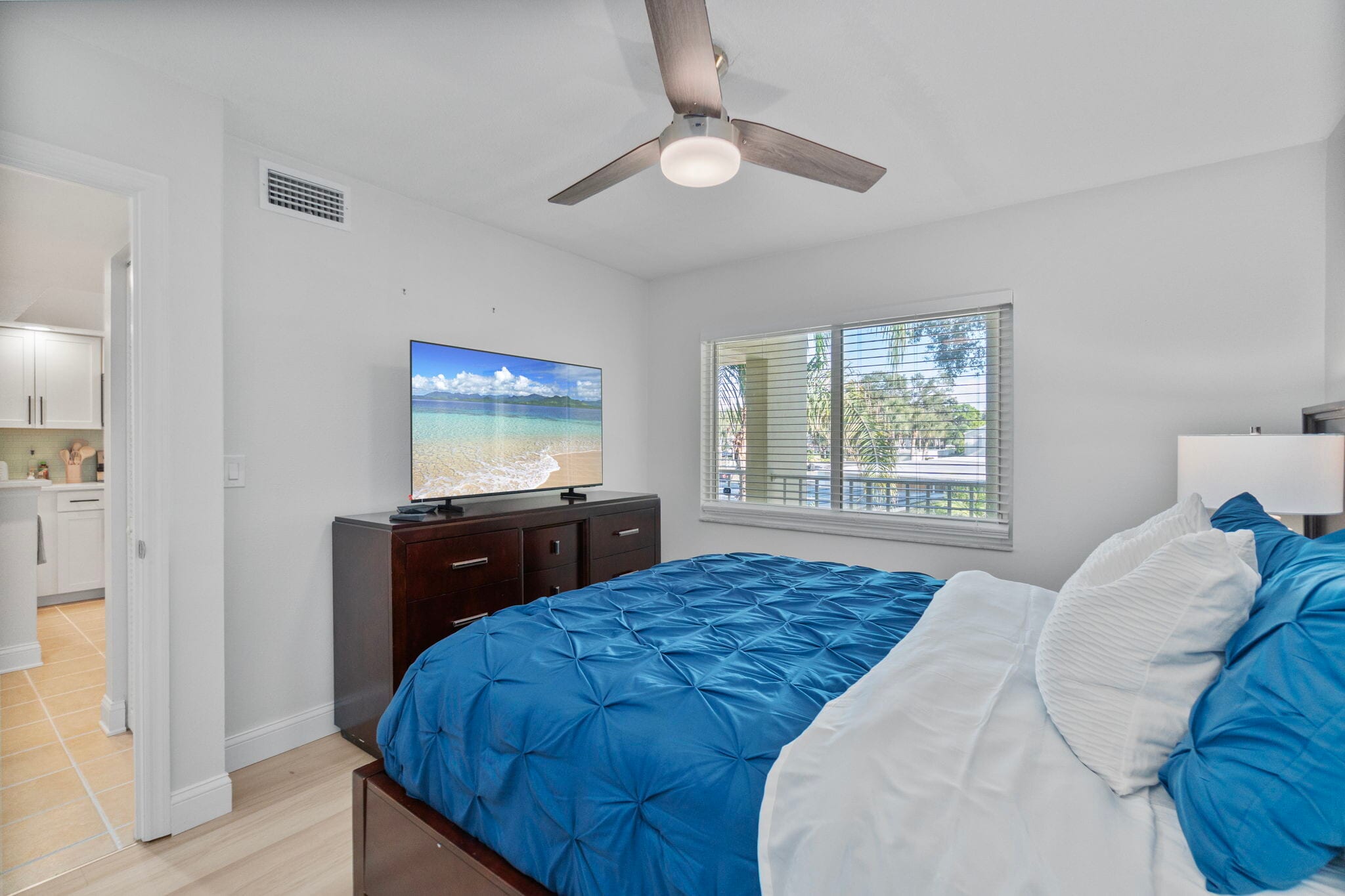 Building Photo - 433 Cerromar Ln