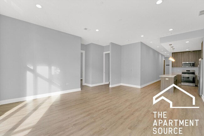 Building Photo - 1385 Brown St