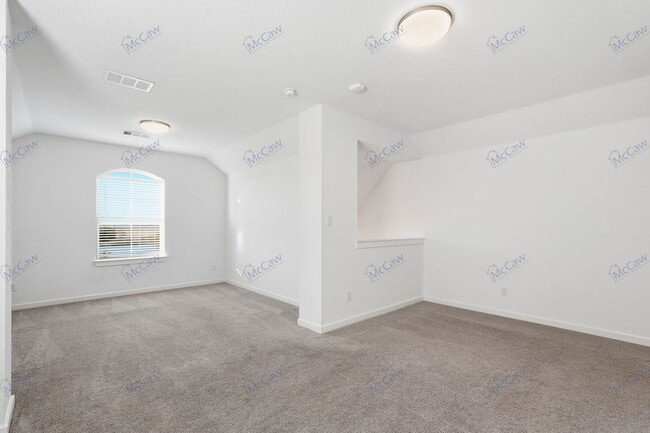 Building Photo - 5737 Miriam Dr