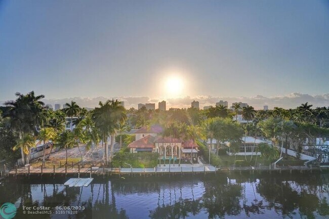 Building Photo - 20 Isle of Venice Dr