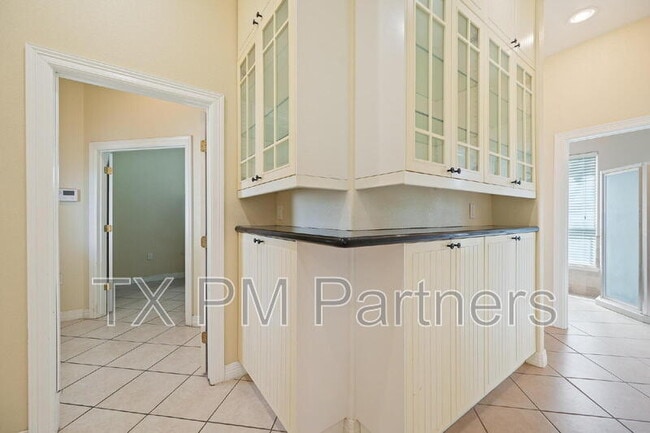 Building Photo - 13819 Lakeview Meadow Dr