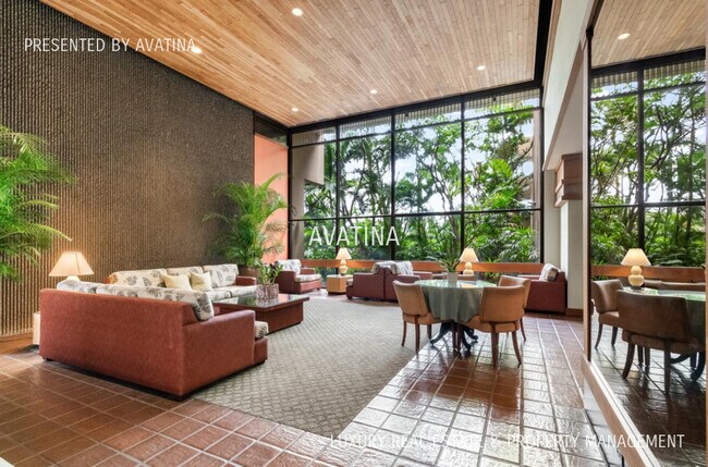 Building Photo - 2121 Ala Wai Blvd