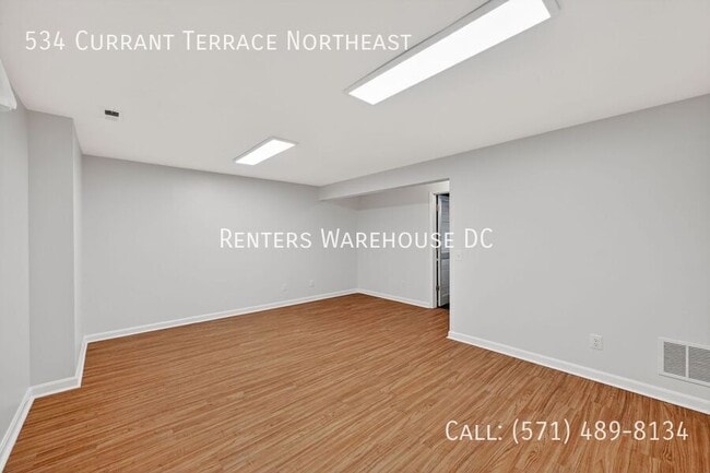 Building Photo - 534 Currant Terrace NE