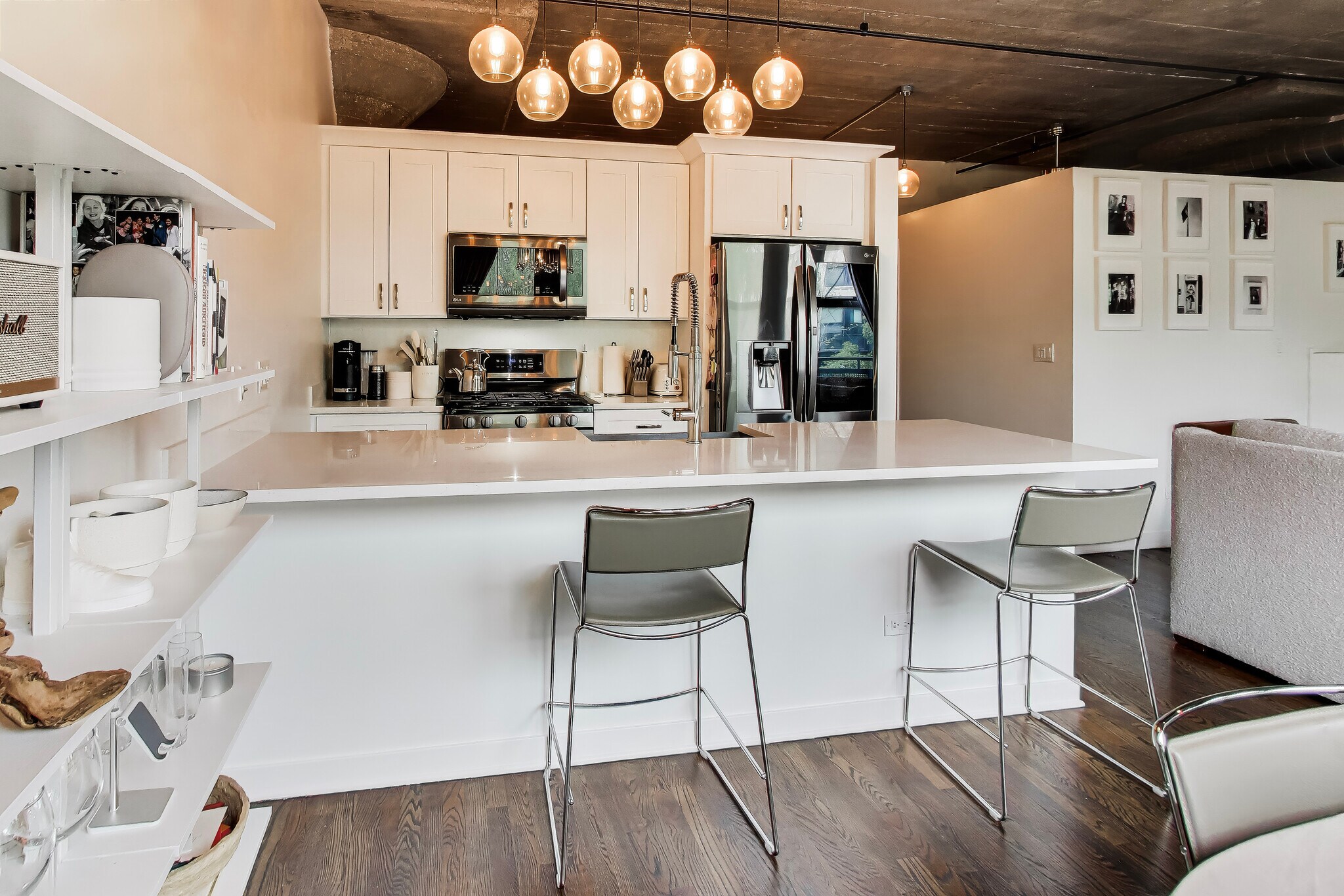 Building Photo - 1111 W 15th St