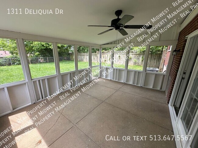 Building Photo - 1311 Deliquia Dr