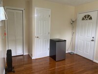 Building Photo - 11727 Veirs Mill Rd