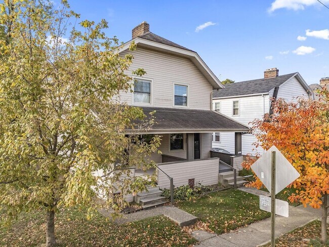 Building Photo - 263 Crestview Rd