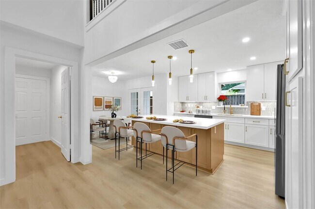 Building Photo - 11612 Timberwild St