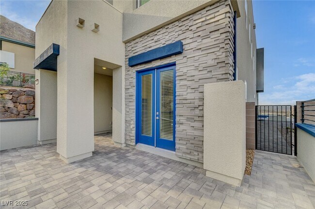 Building Photo - 510 Duvet Ct