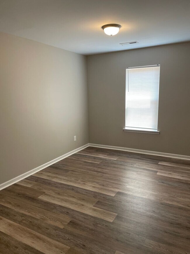 Building Photo - 3 bedroom, 2 bath home for rent in Brookstone in Sunset Harbor in Bolivia