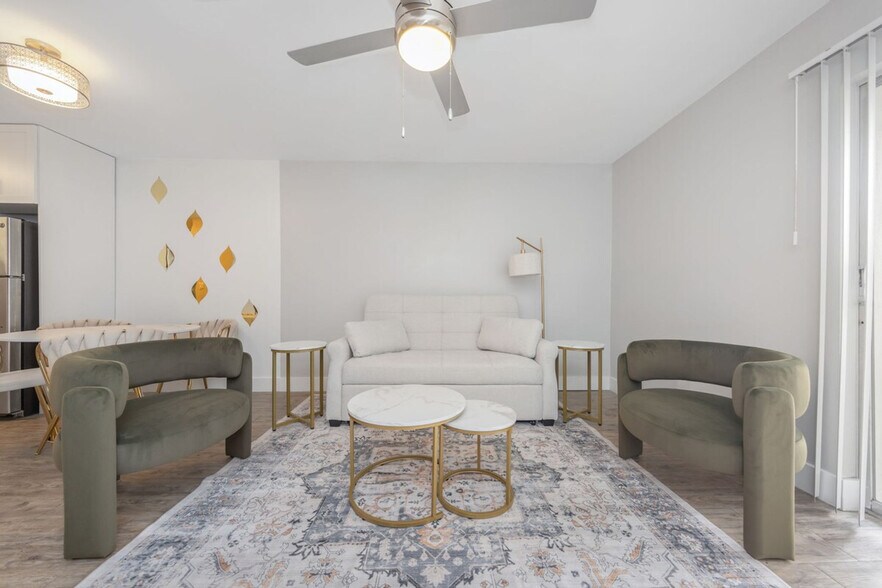 Building Photo - 4403 W Cleveland St