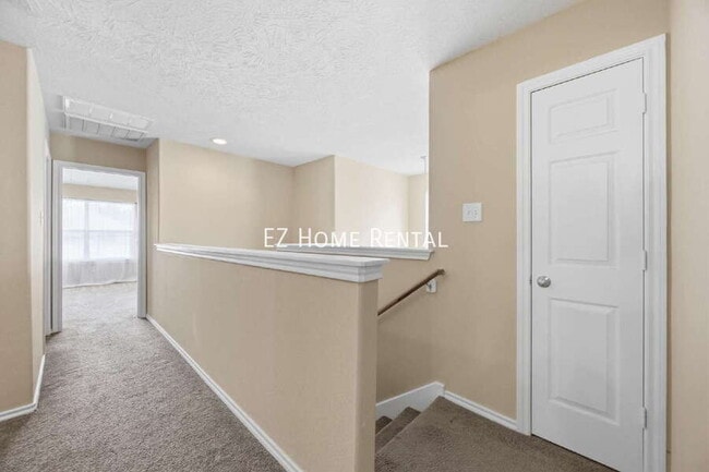 Building Photo - 8813 Elm Drake Ln