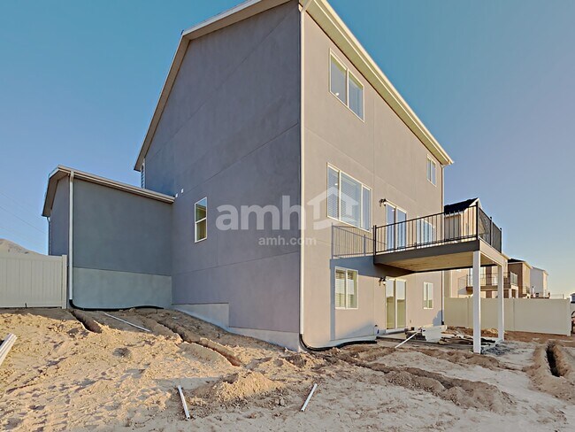 Building Photo - 1321 Rickshaw Ln