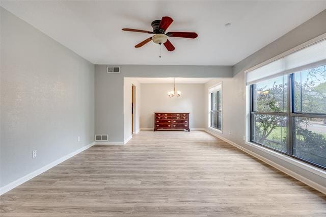 Building Photo - 6220 Glennox Ln