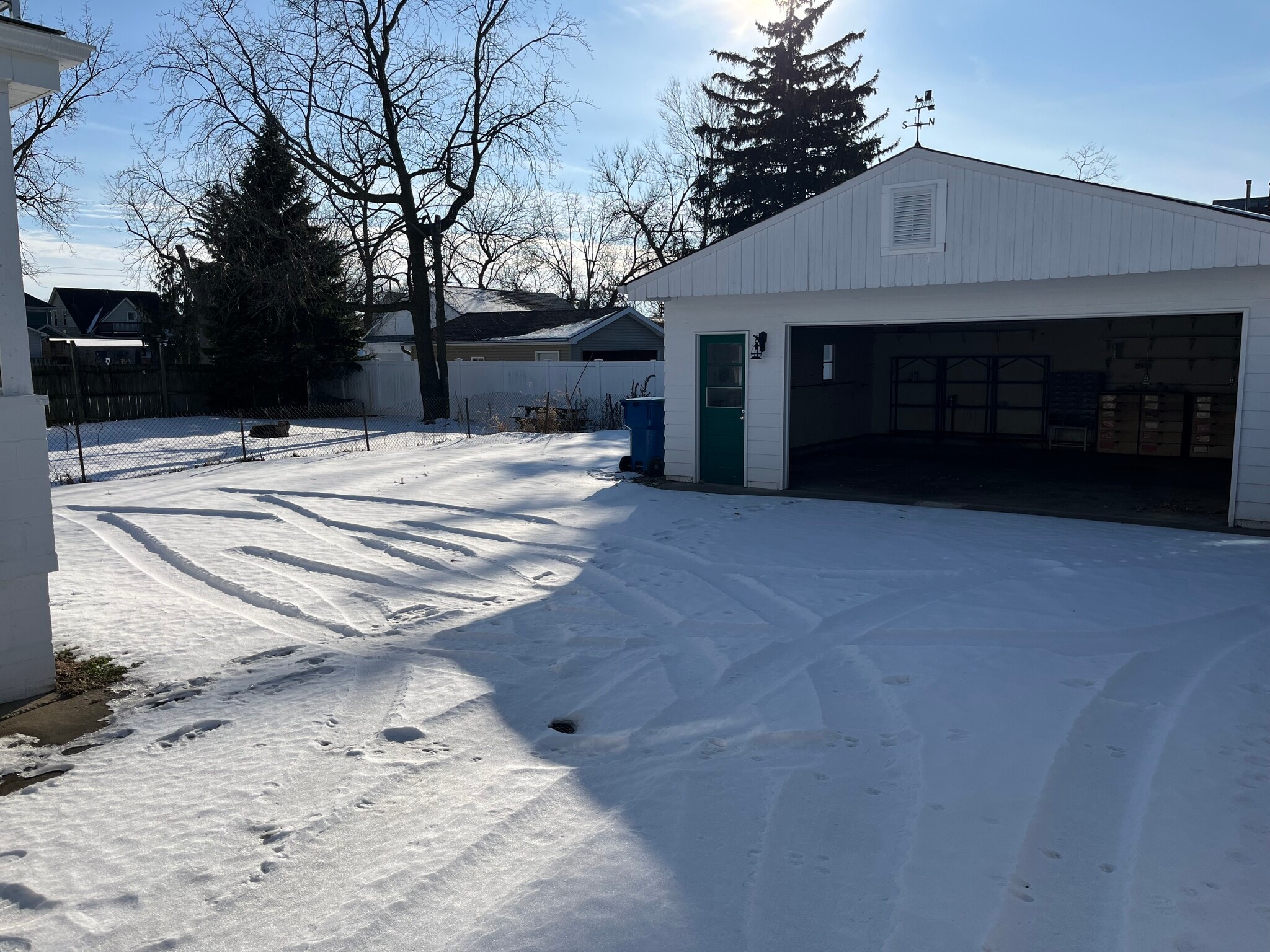 Building Photo - 1003 Perry St