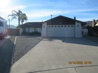 Building Photo - Single Story Southside Home Close to Vande...