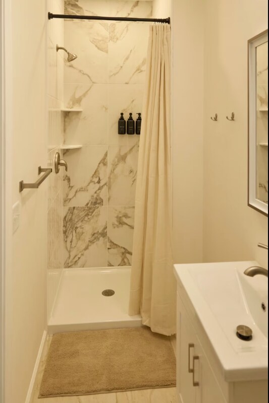 Building Photo - 2433 S 16th St