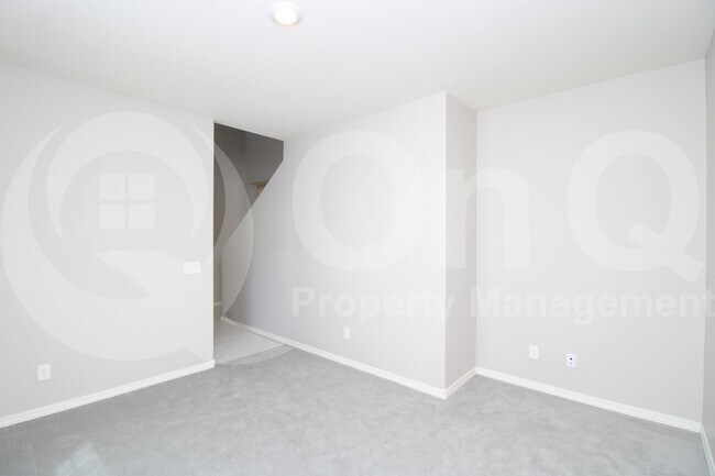 Building Photo - 17221 N 9th Pl