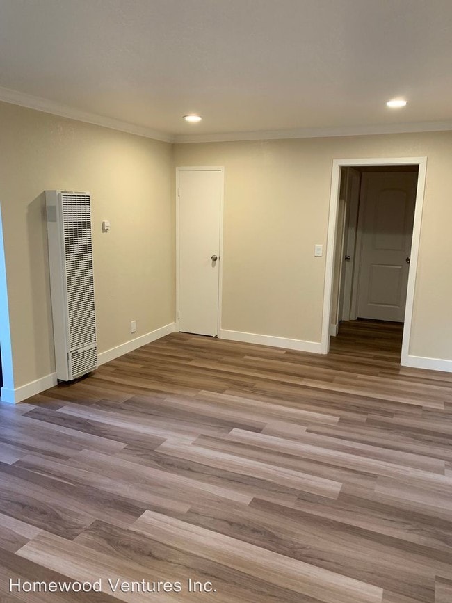 Building Photo - 3771 Miramar Way