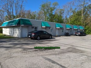 Building Photo - $200 off First Month's Rent