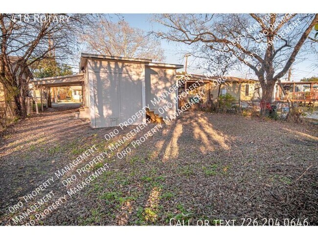 Building Photo - Amazing Newly Remodeled Home Near Downtown