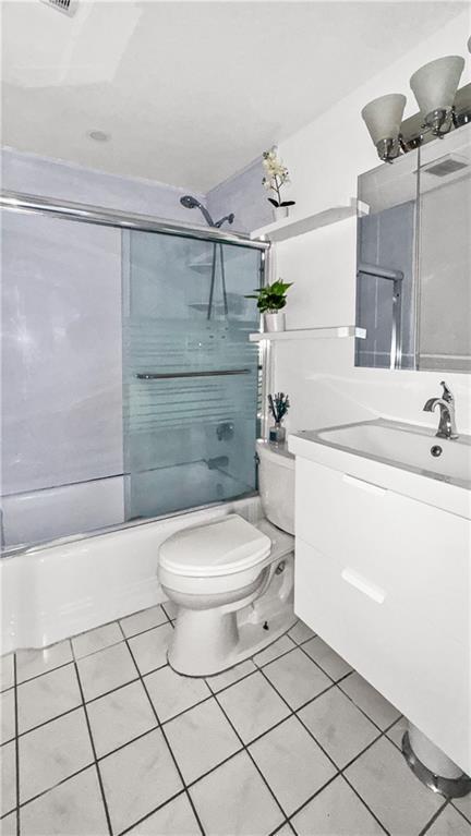 Building Photo - 2218 E 60th Pl