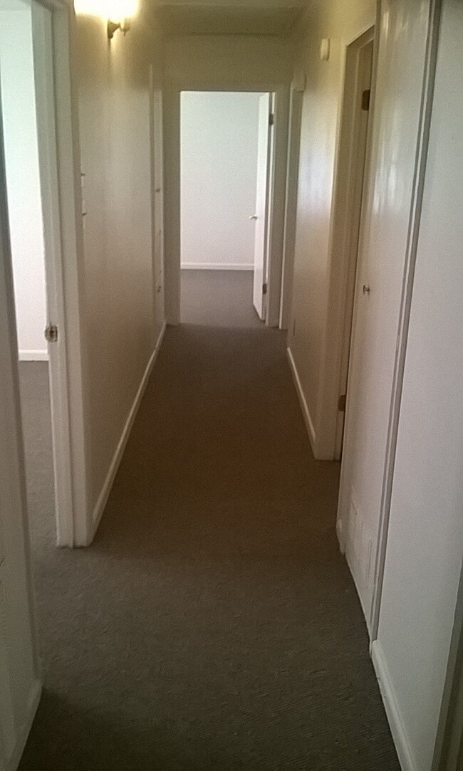 Building Photo - 3914 Lillian St