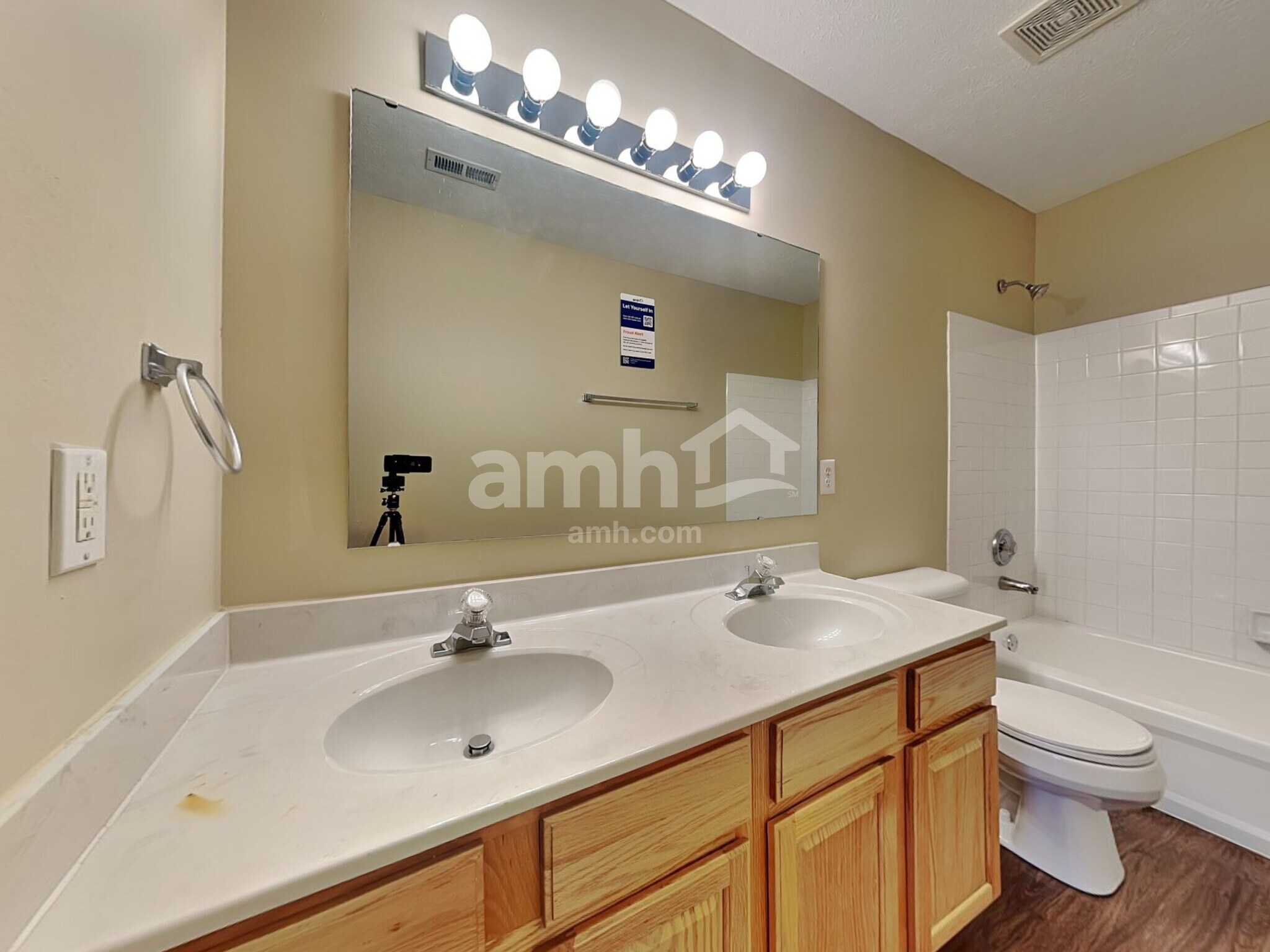 Building Photo - 5955 Furlong Way