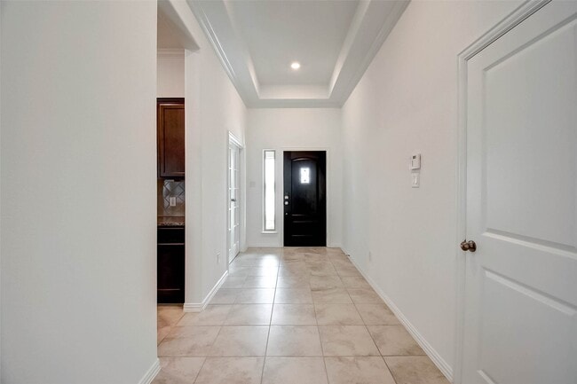 Building Photo - 2323 Green Kale Dr