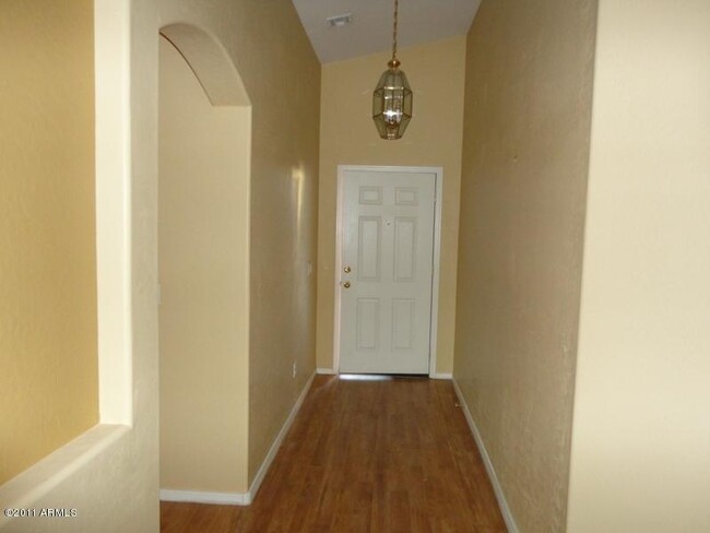 Building Photo - 45525 W Dirk St