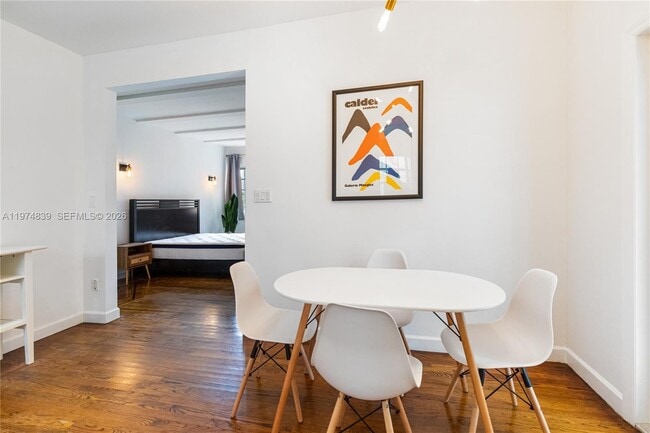 Building Photo - 439 15th St