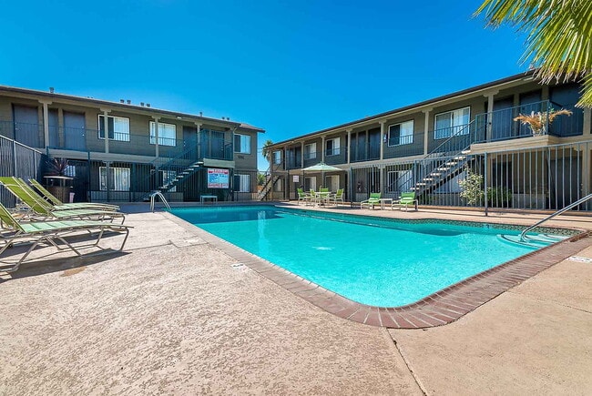 Primary Photo - Mesa Village