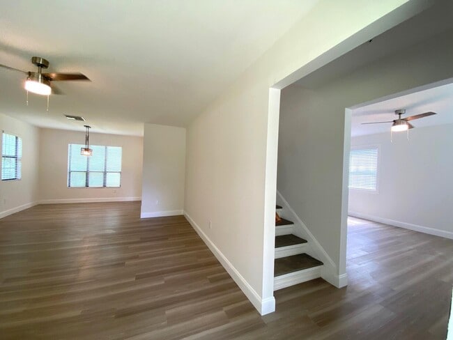 Building Photo - 17389 63rd Rd N