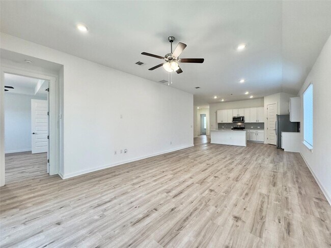 Building Photo - 2109 Gabriels Horn Rd